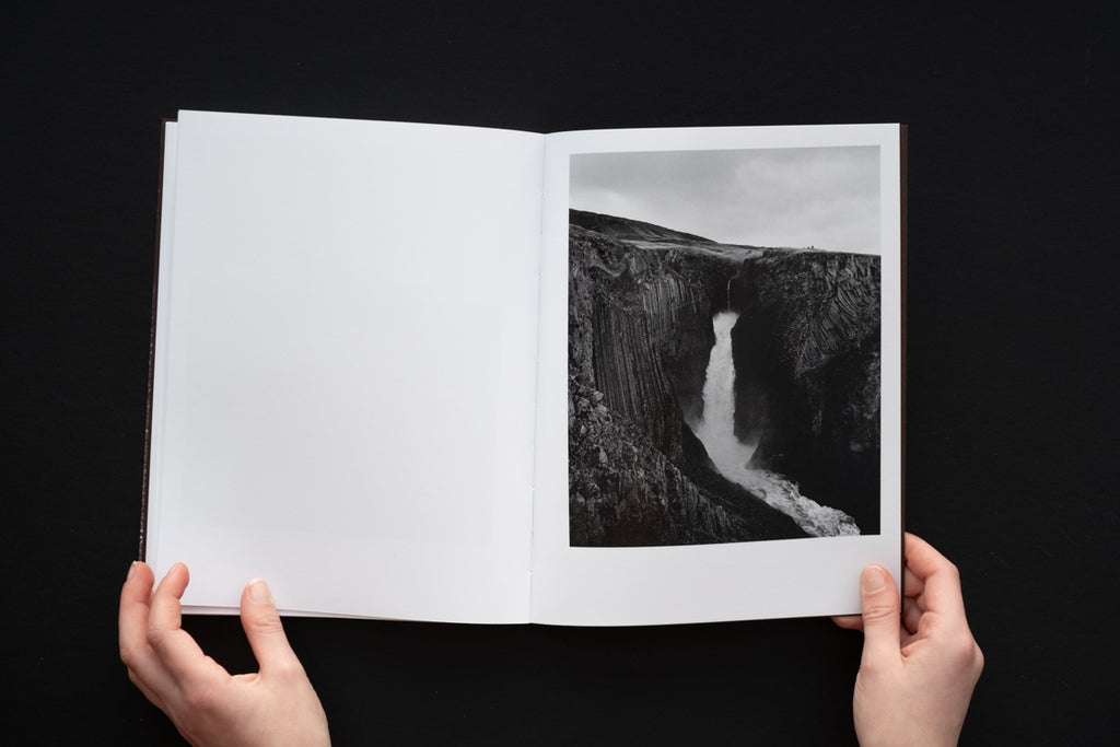 Dauðadjúpar sprungur